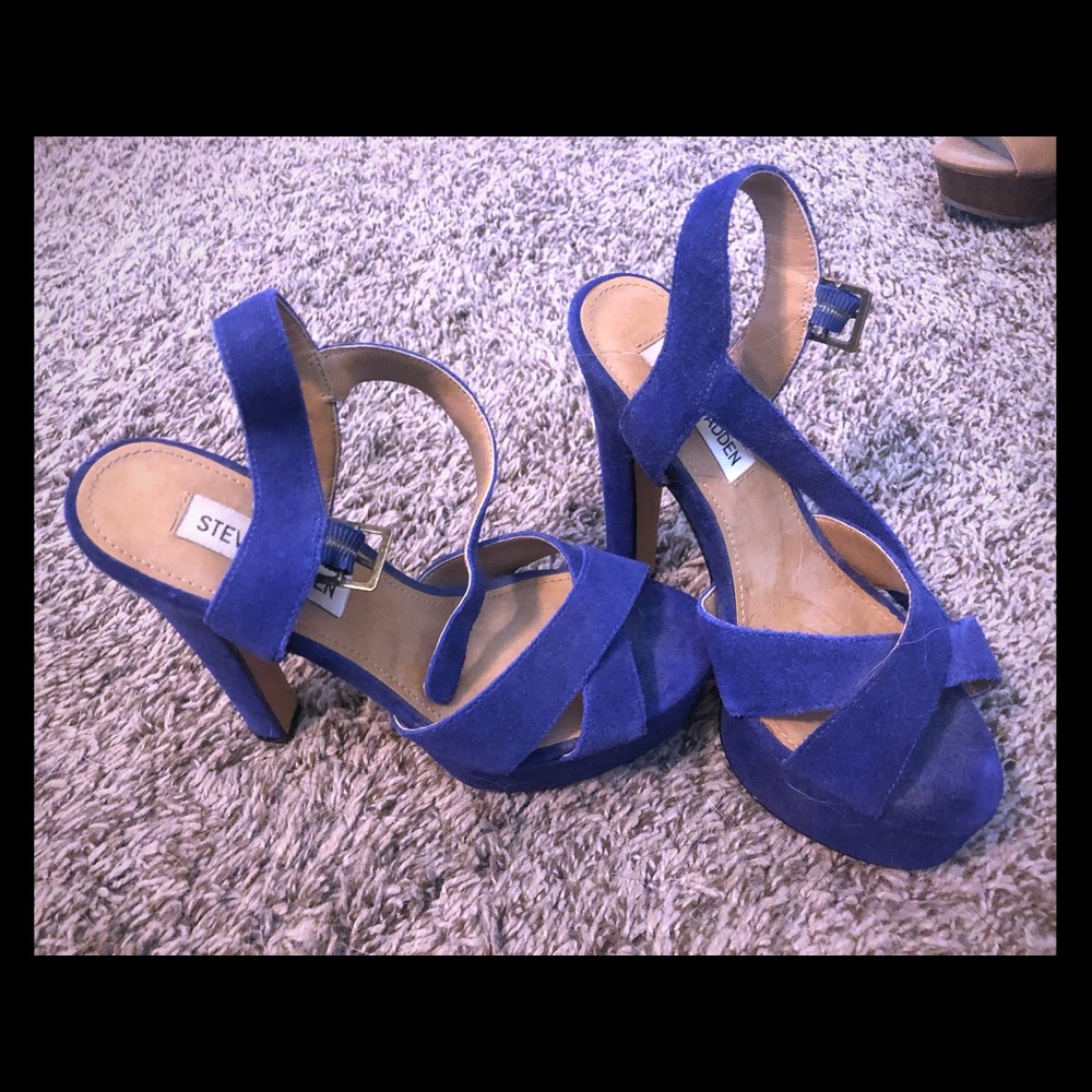 Steve Madden suede/microfiber block heels